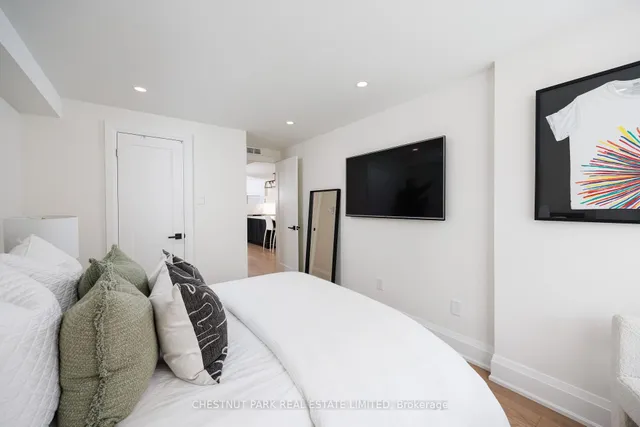 Additional property image - 40 Oaklands Ave Unit 203