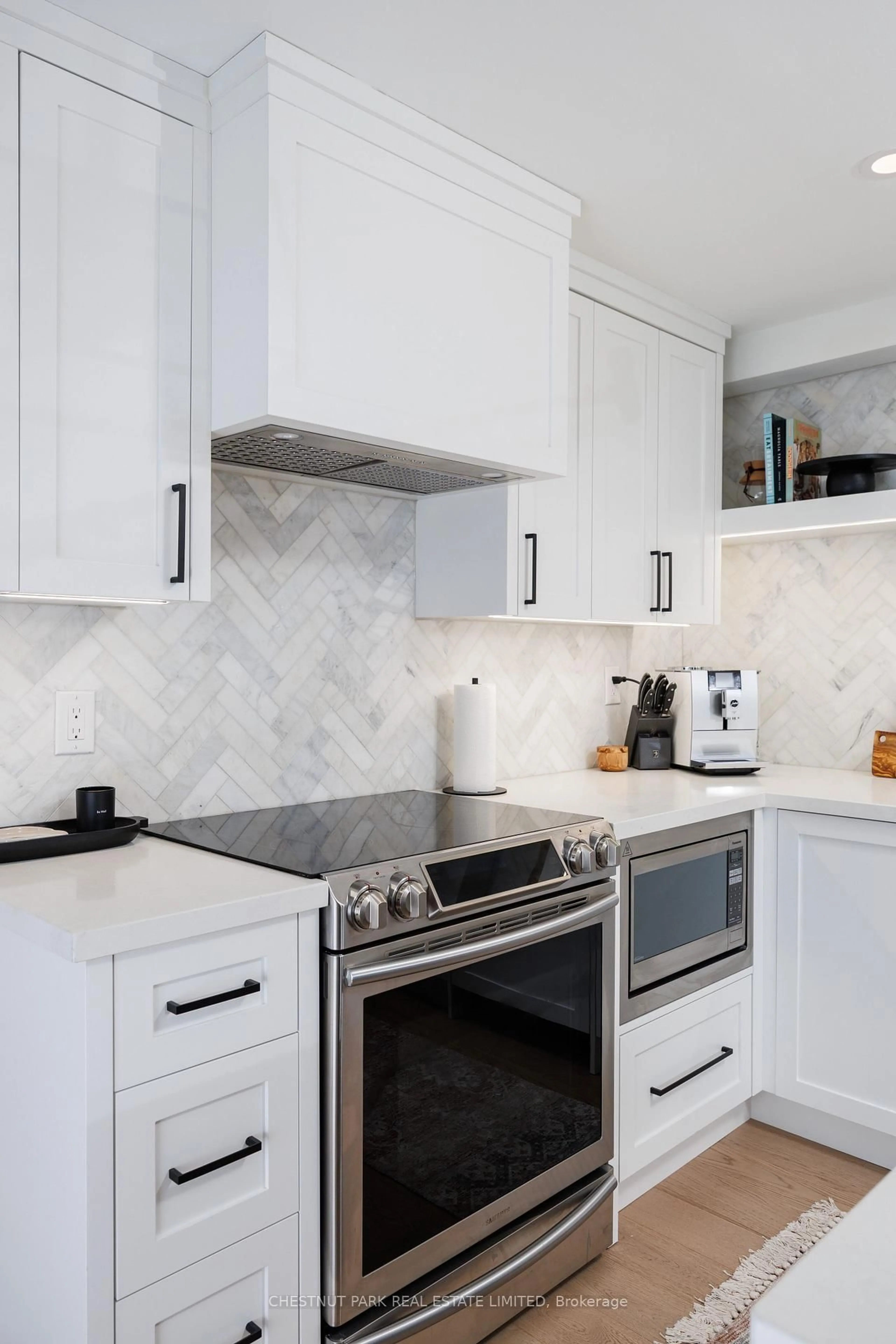 Contemporary kitchen, ceramic/tile floor for 40 Oaklands Ave #203, Toronto Ontario M4V 2Z3