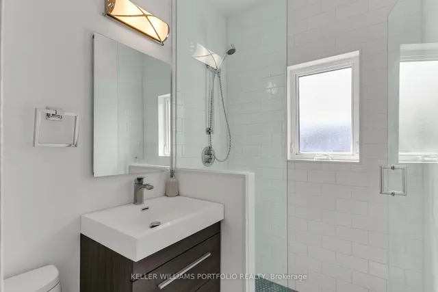 Additional property image - 229 Manor Rd