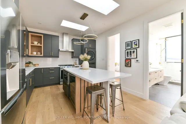 Additional property image - 229 Manor Rd