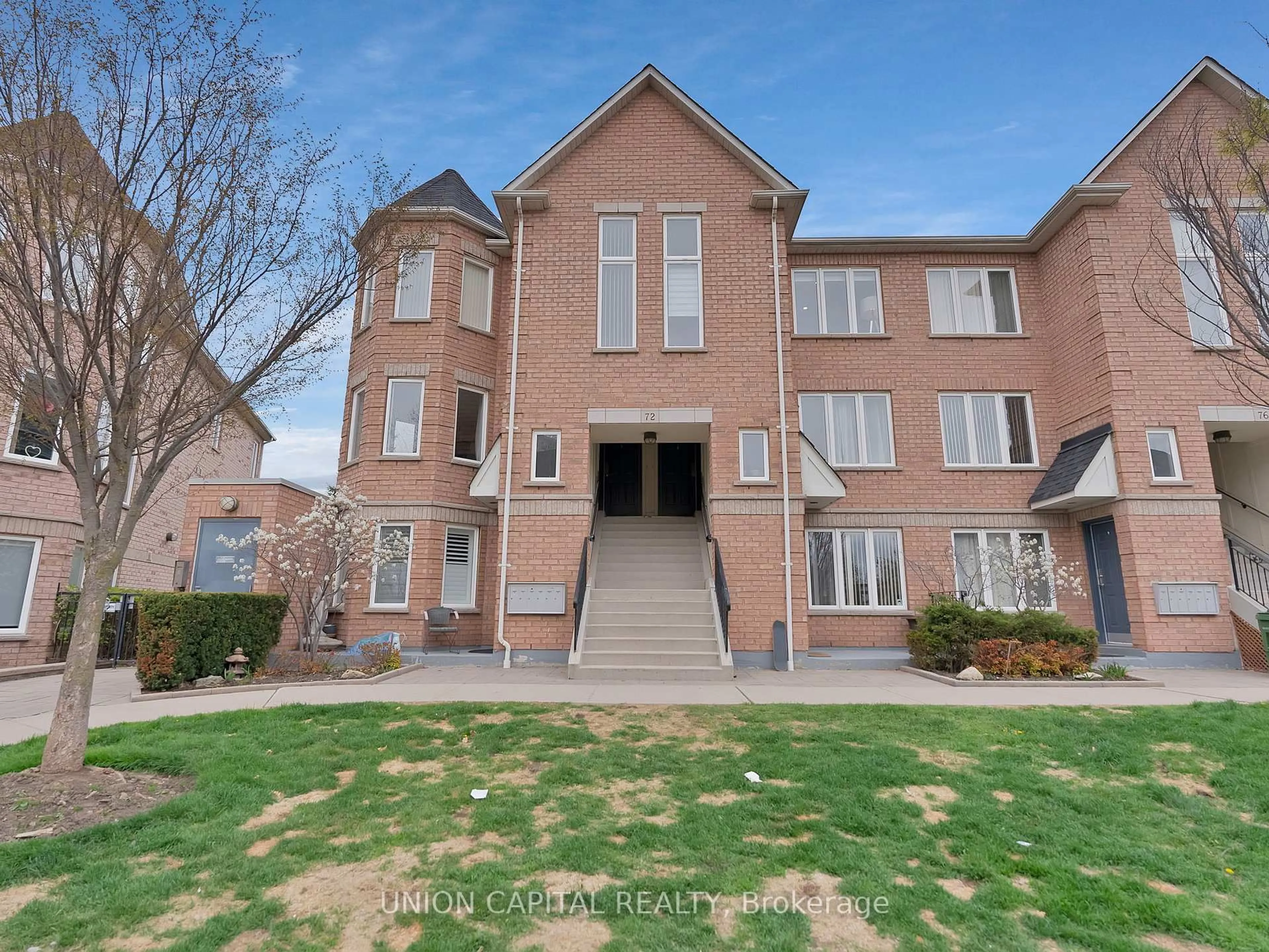 A pic from outside/outdoor area/front of a property/back of a property/a pic from drone, unknown for 72 Aerodrome Cres #302, Toronto Ontario M4G 4J1