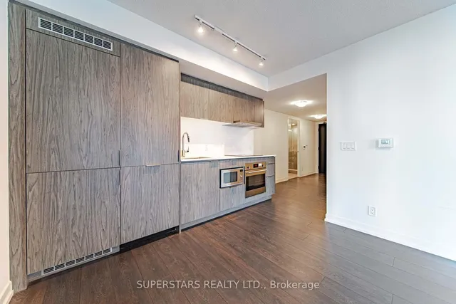 Additional property image - 60 Shuter St Unit 2006