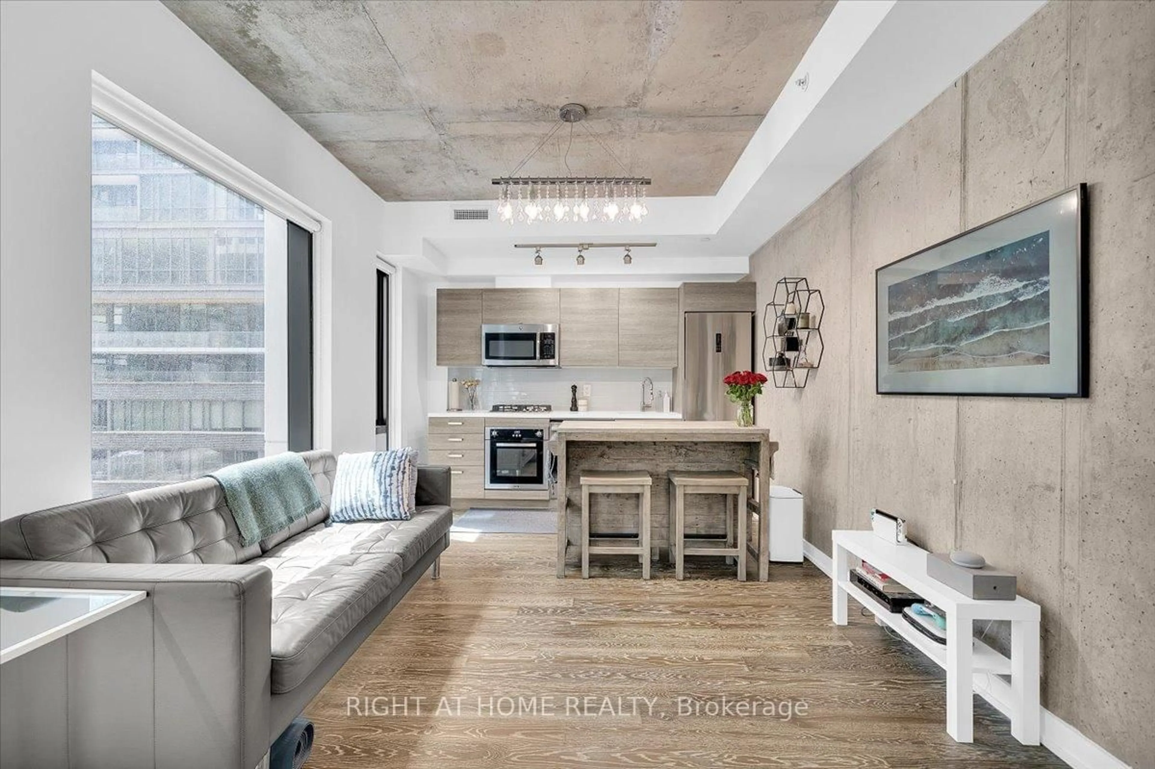 Open concept kitchen, unknown for 11 Charlotte St #402, Toronto Ontario M5V 2H5