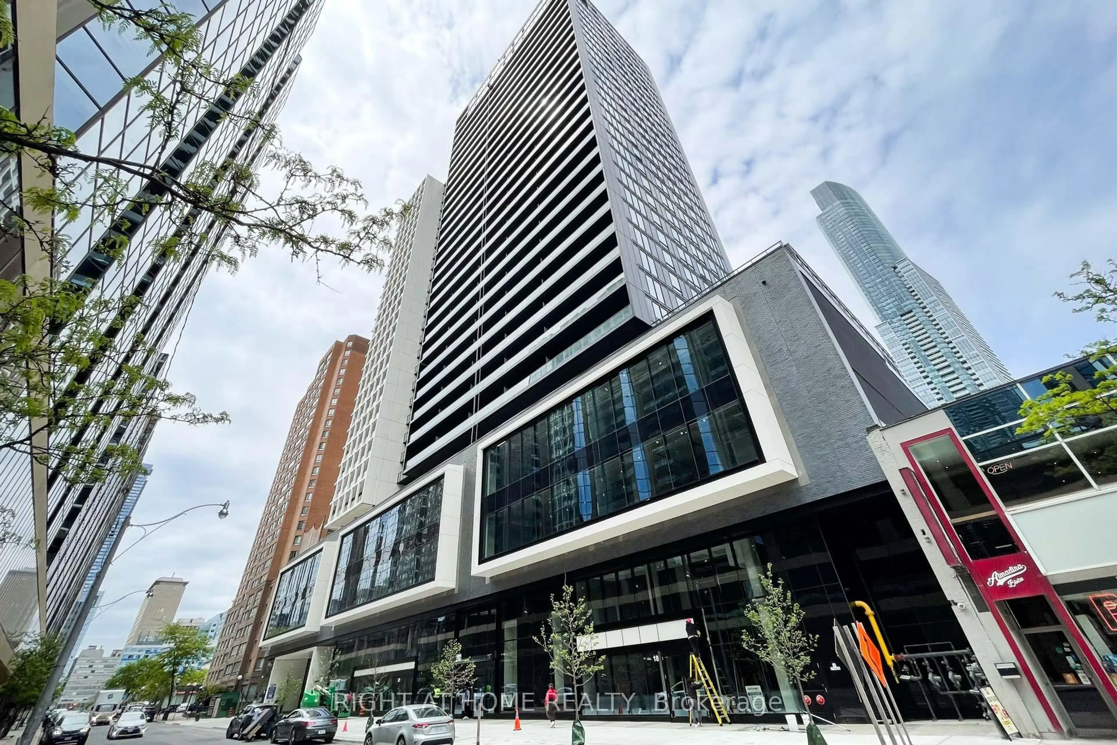 Indoor foyer for 20 Edward St #1303, Toronto Ontario M5G 0C5