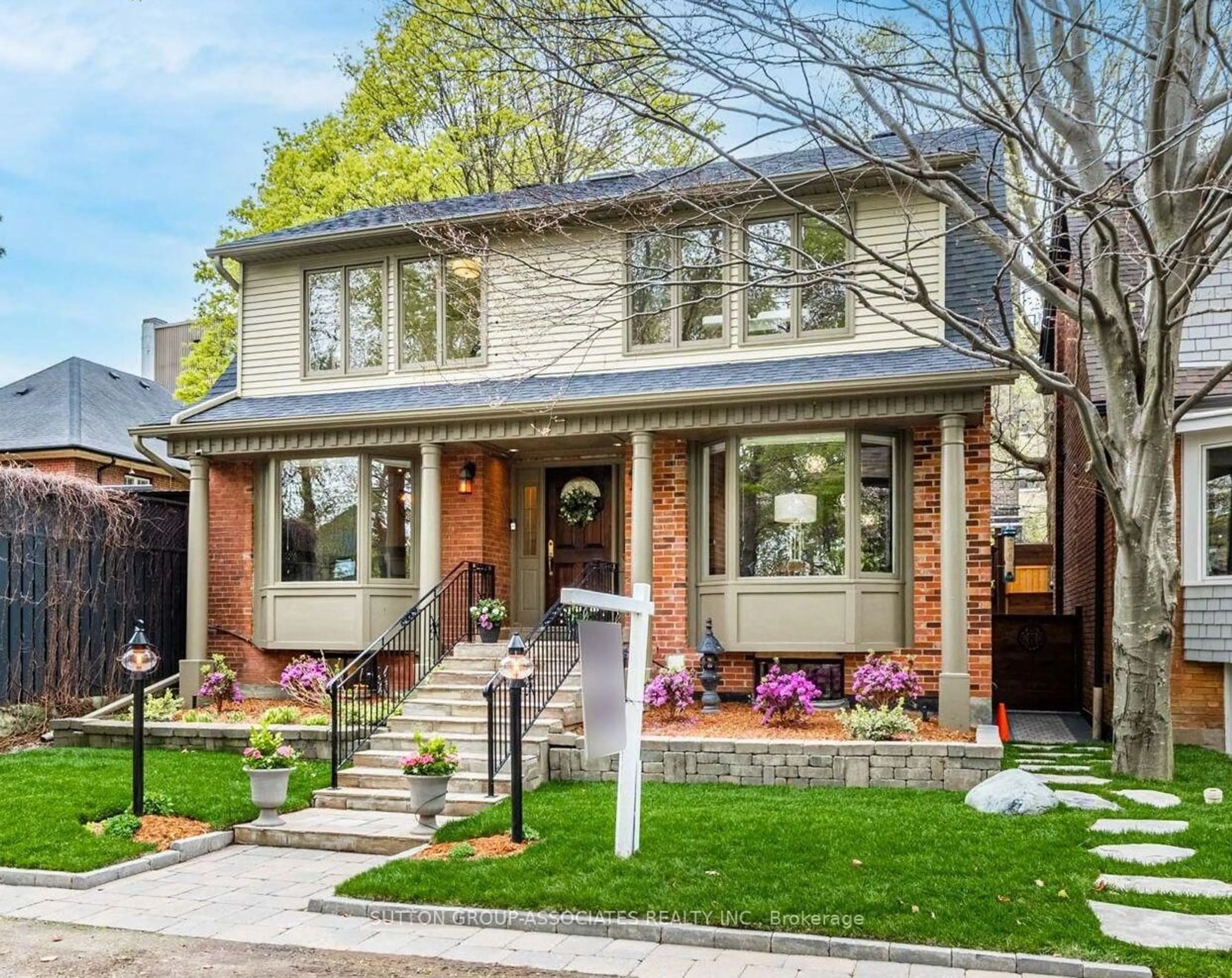 Home with brick exterior material, street for 20 Glengrove Ave, Toronto Ontario M4N 1E7