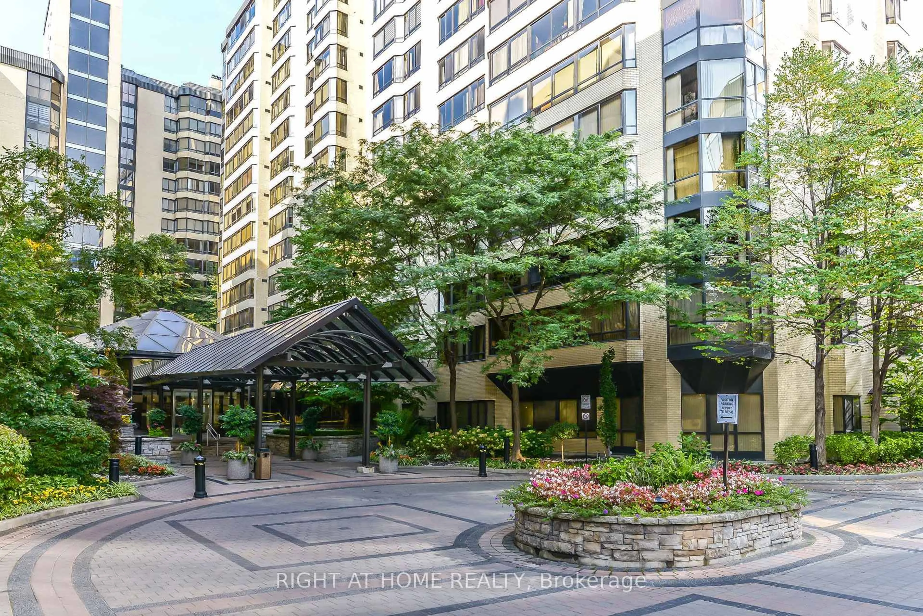 Unknown for 195 St Patrick St #PH7, Toronto Ontario M5T 2Y8