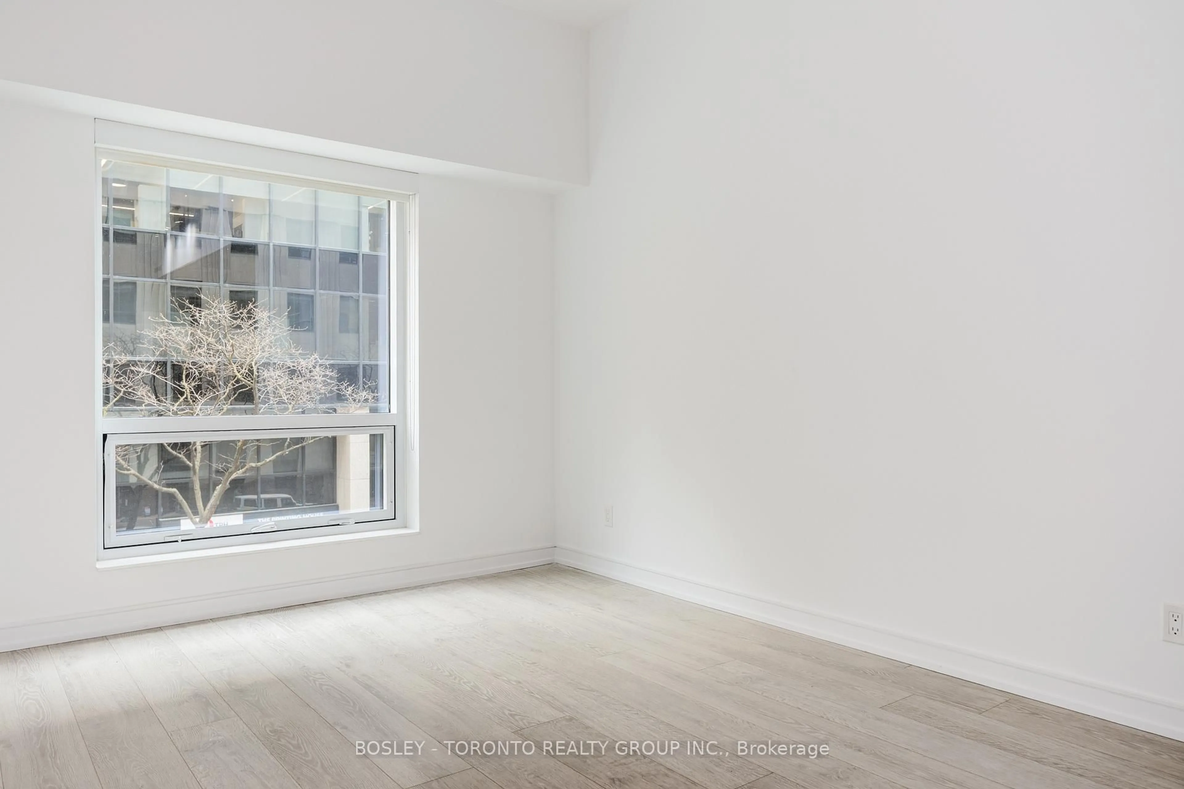 A pic of a room for 88 Scott St #208, Toronto Ontario M5E 0A9