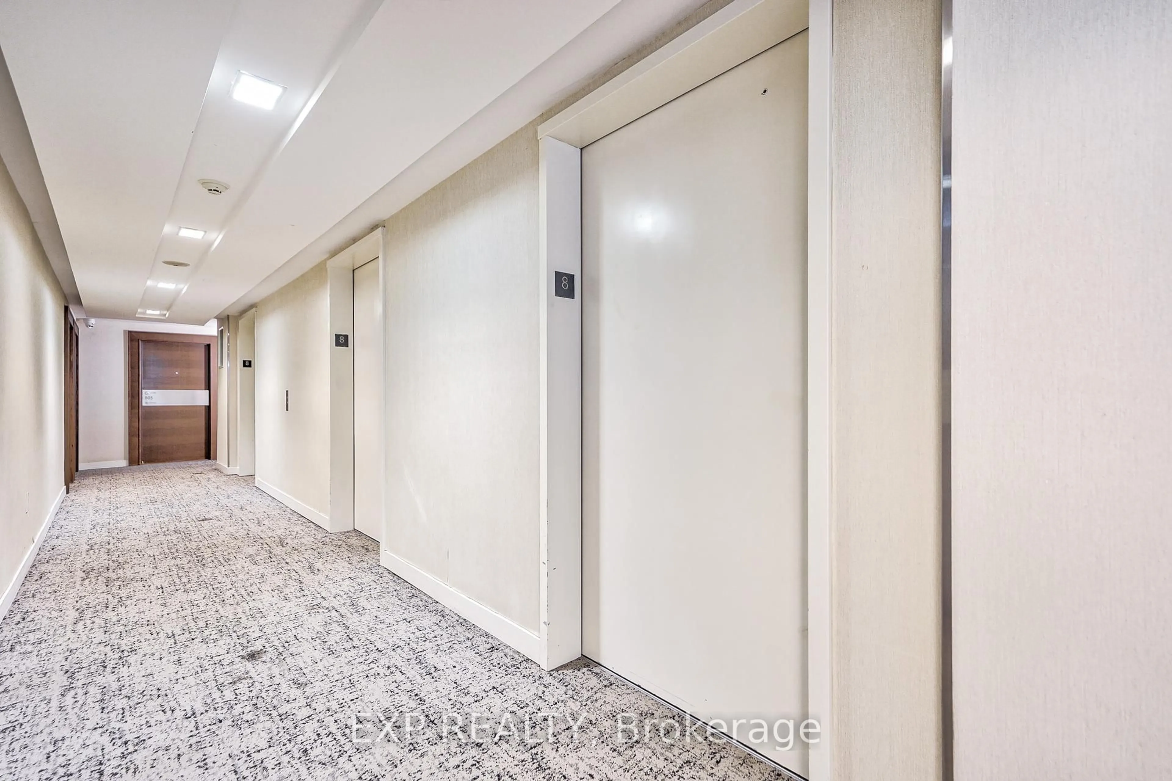 Indoor foyer for 151 Dan Leckie Way #853, Toronto Ontario M5V 4B2
