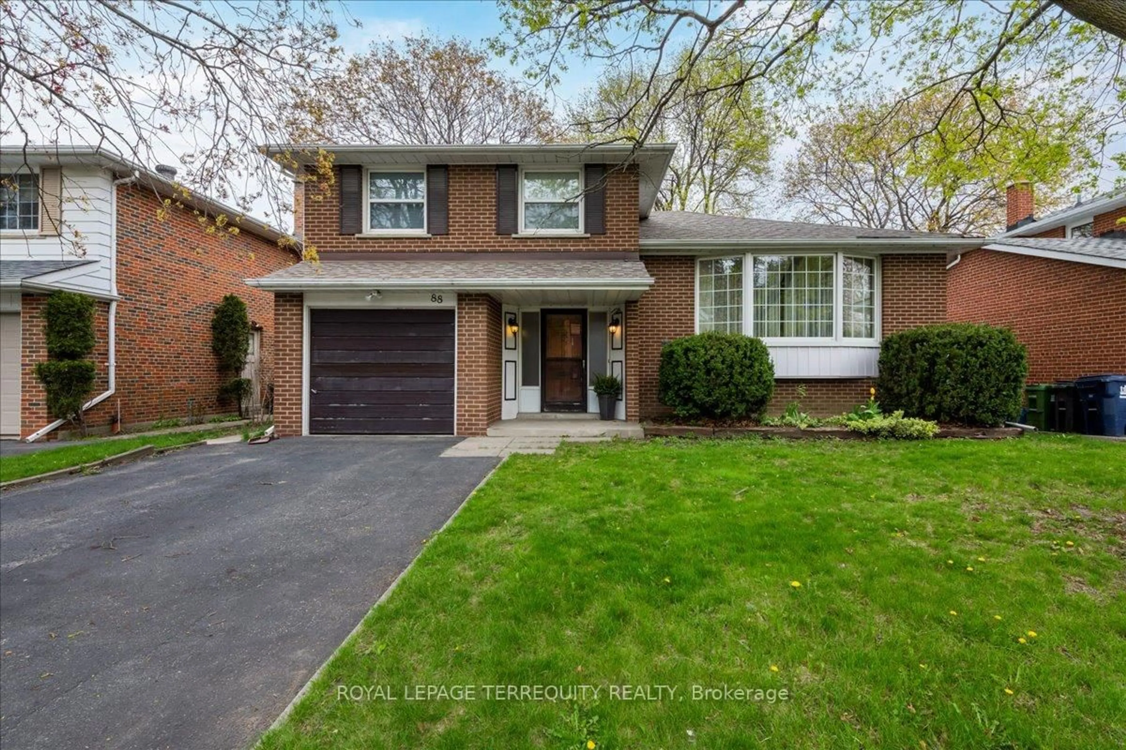 Home with brick exterior material, street for 88 Old Sheppard Ave, Toronto Ontario M2J 3L5