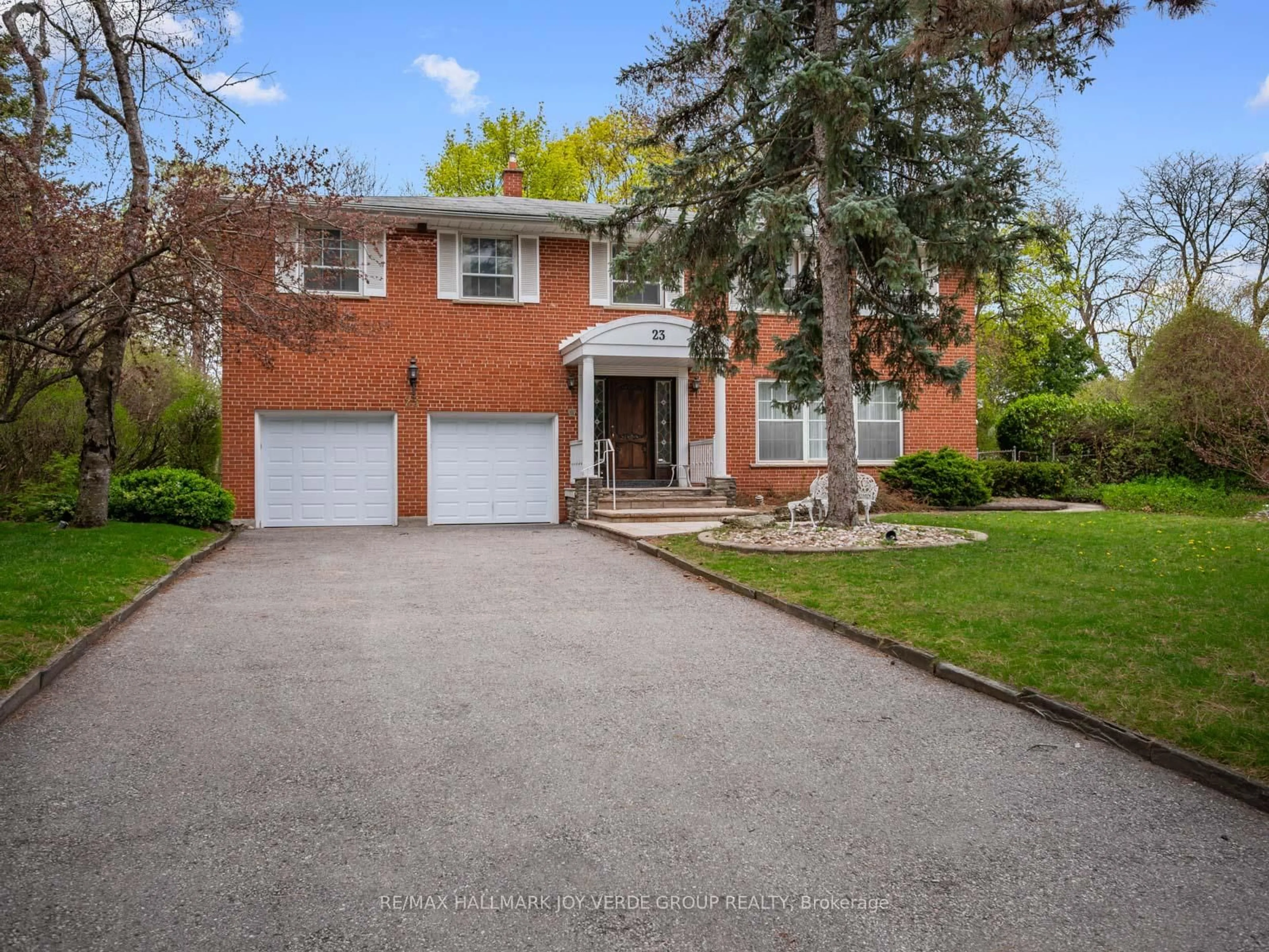 Home with brick exterior material, street for 23 Balding Crt, Toronto Ontario M2P 1Y8