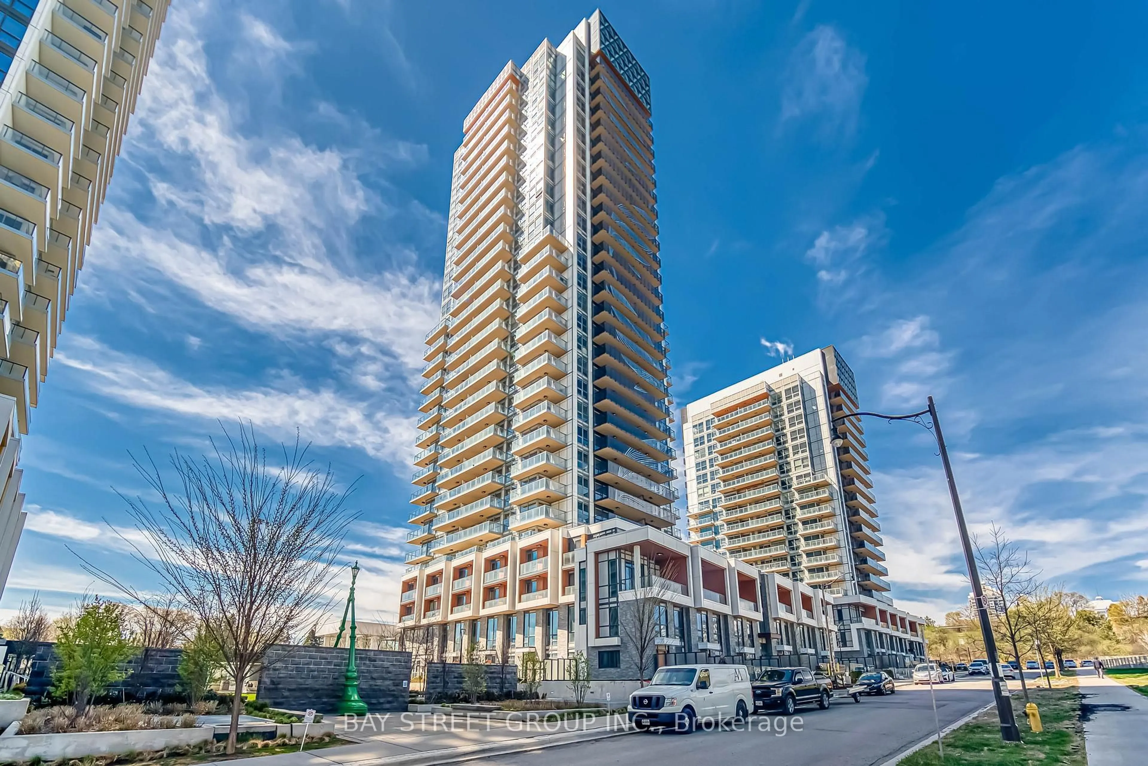 A pic from outside/outdoor area/front of a property/back of a property/a pic from drone, building for 27 McMahon Dr #602, Toronto Ontario M2K 0J2