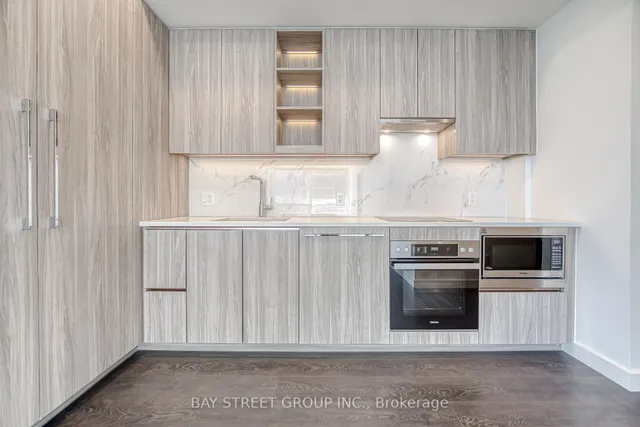 Additional property image - 27 McMahon Dr Unit 602