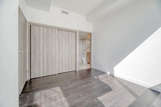 Additional property image - 27 McMahon Dr Unit 602