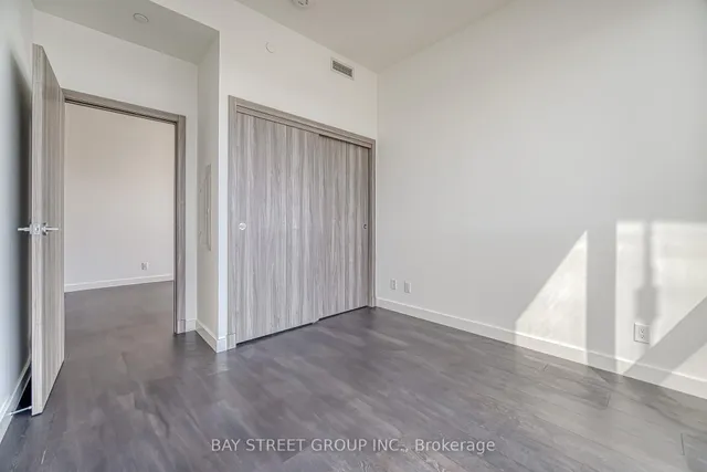 Additional property image - 27 McMahon Dr Unit 602