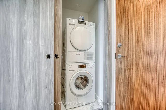 Additional property image - 27 McMahon Dr Unit 602