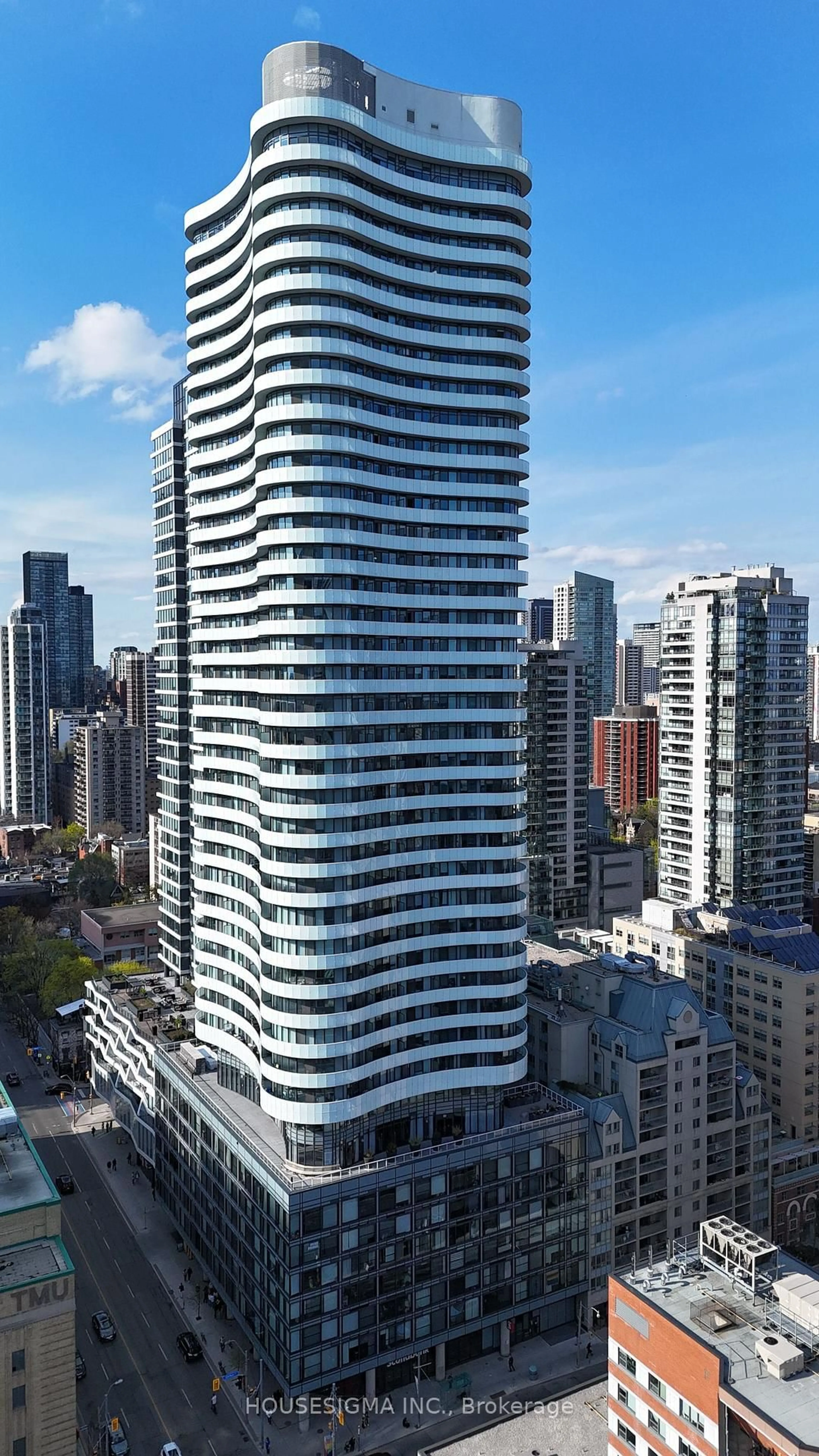 A pic from outside/outdoor area/front of a property/back of a property/a pic from drone, city buildings view from balcony for 403 Church St #902, Toronto Ontario M4Y 2C2