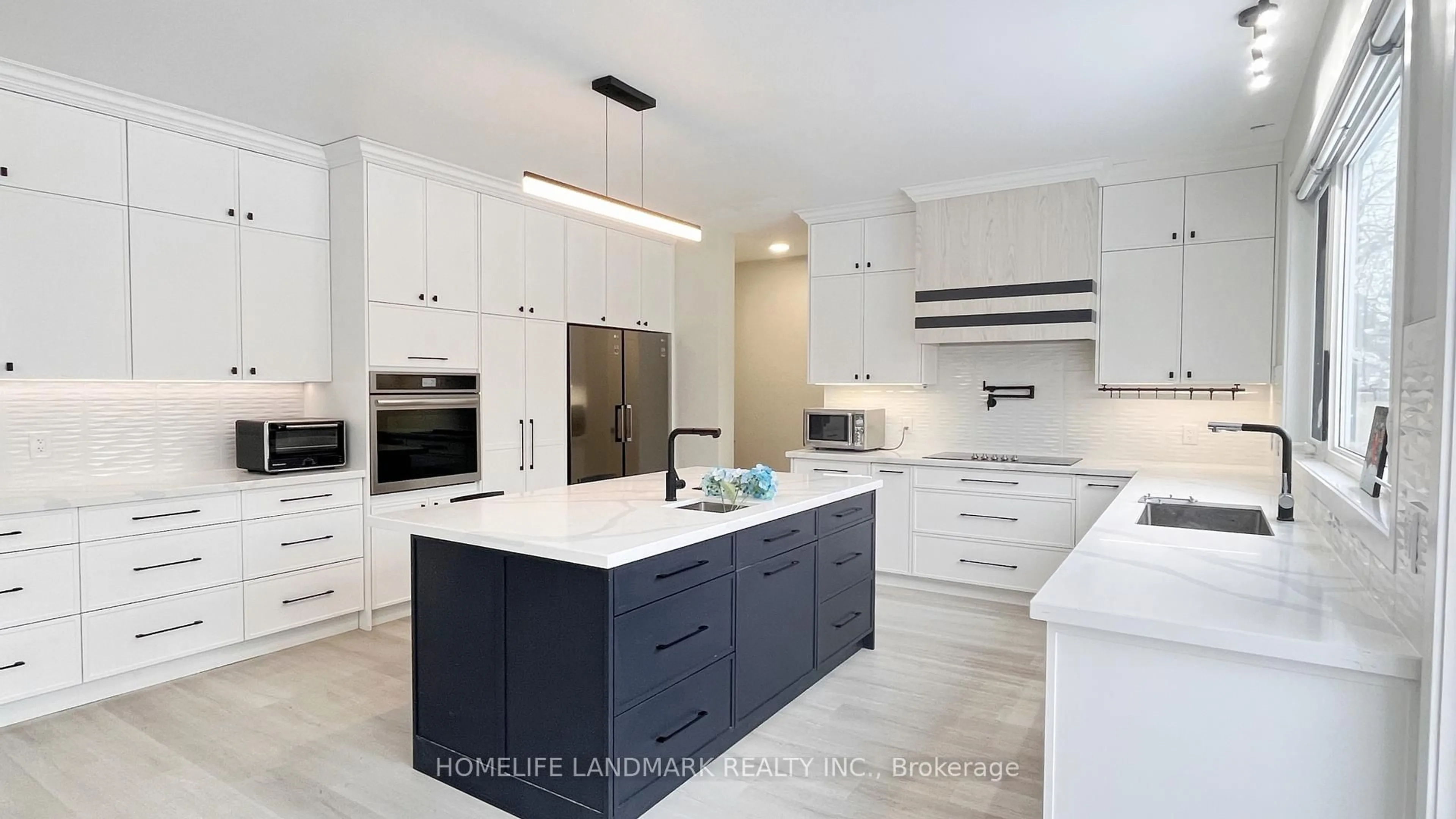 Contemporary kitchen, ceramic/tile floor for 19 Deering Cres, Toronto Ontario M2M 2A2