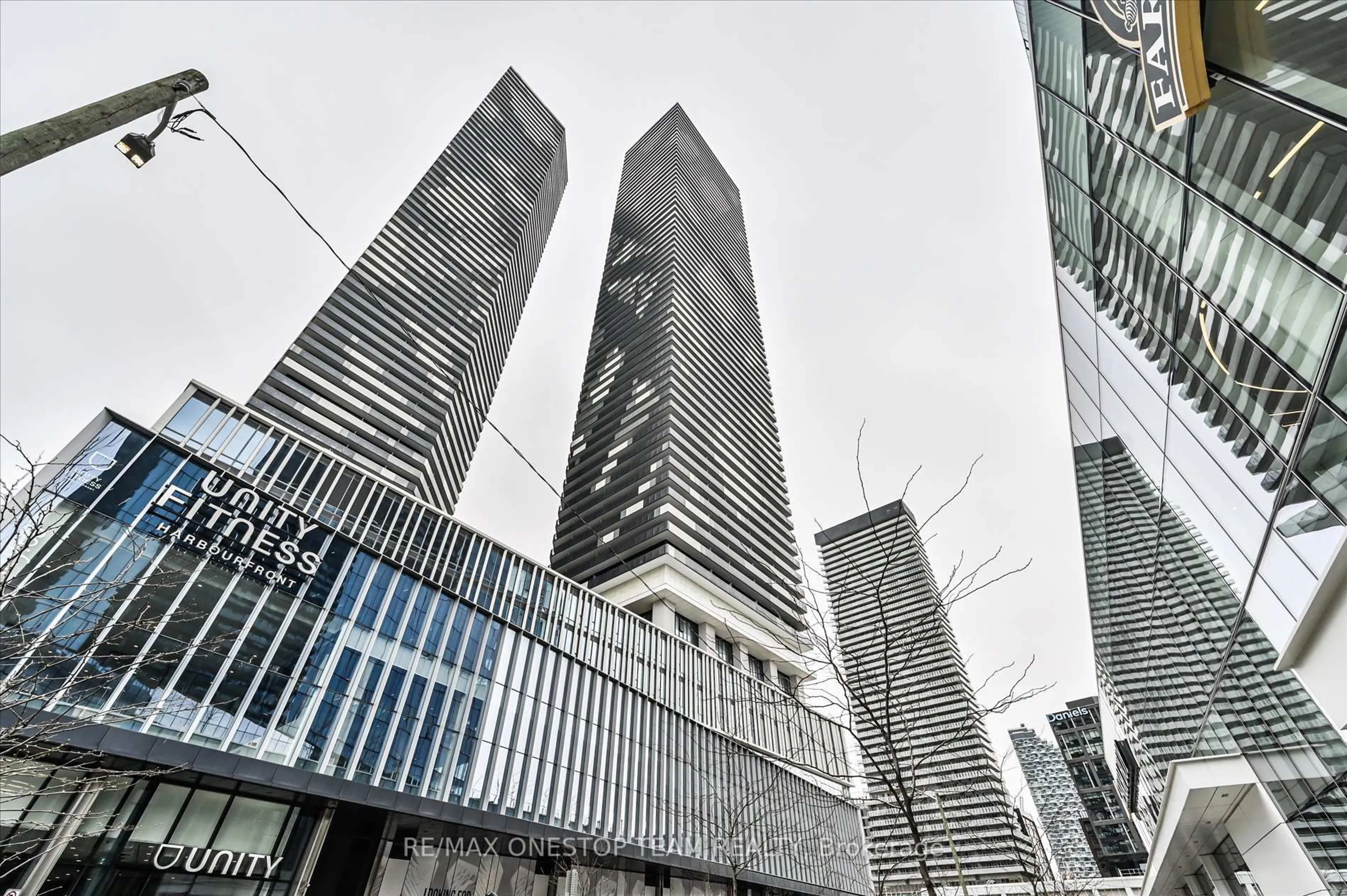 Unknown for 138 Downes St #2805, Toronto Ontario M5E 0E4