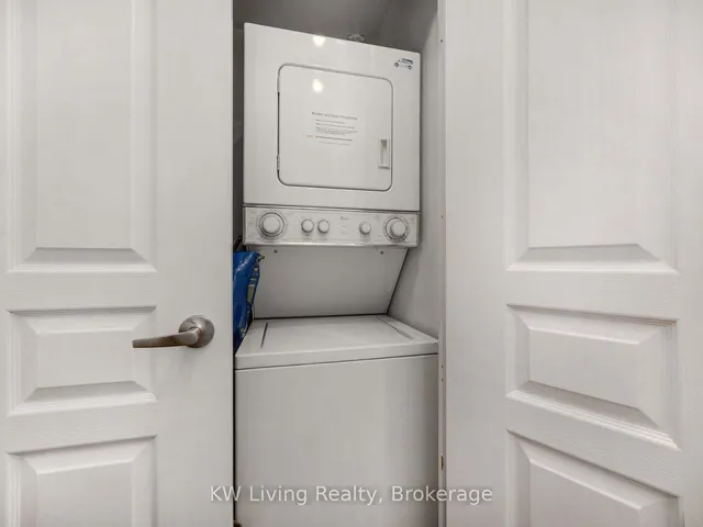 Additional property image - 1121 Bay St Unit 1201