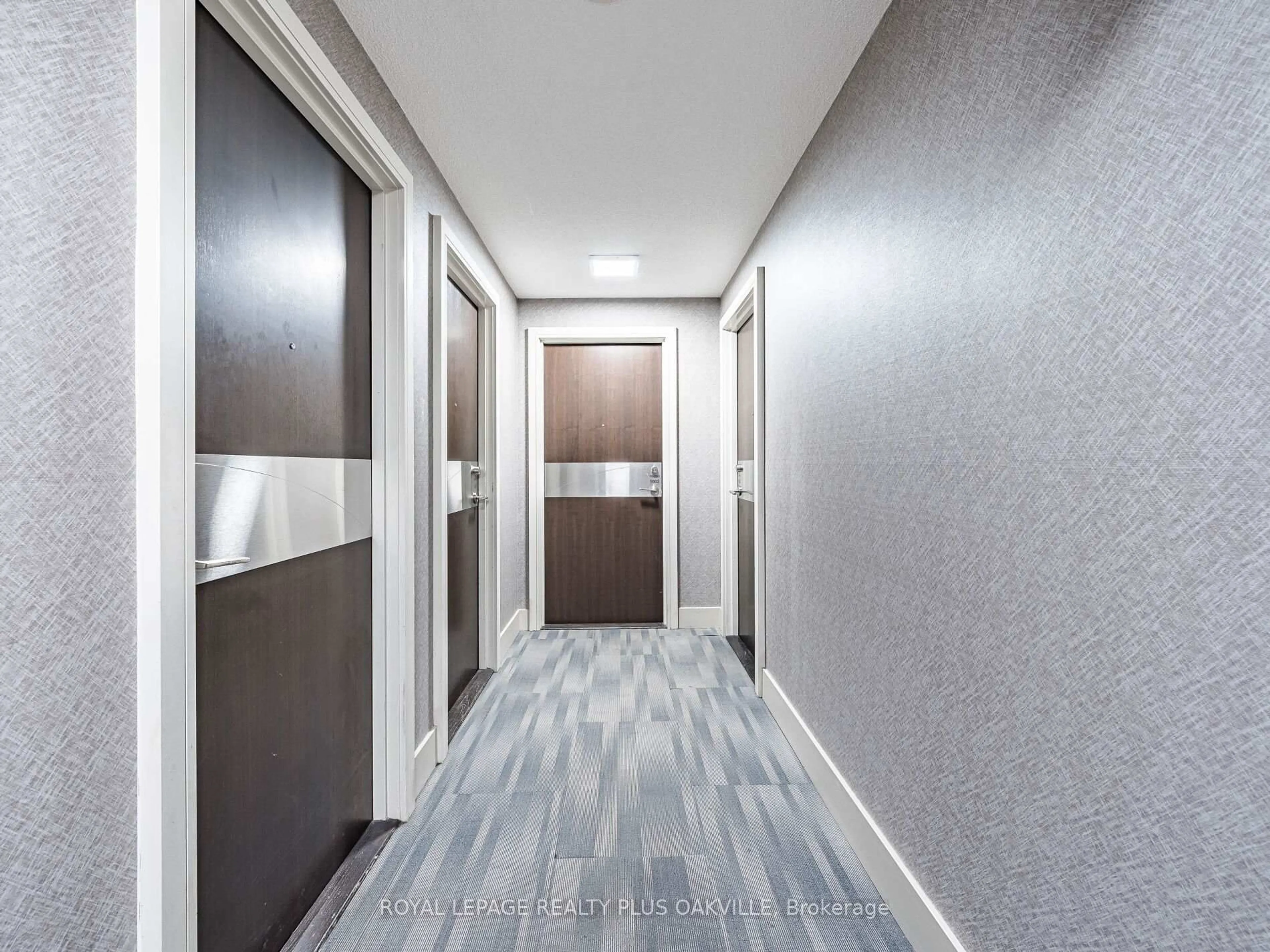 Indoor foyer for 38 Dan Leckie Way #1603, Toronto Ontario M5V 2V6