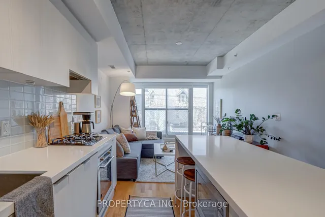 Additional property image - 109 Ossington Ave Unit 203