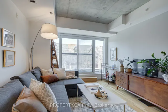 Additional property image - 109 Ossington Ave Unit 203