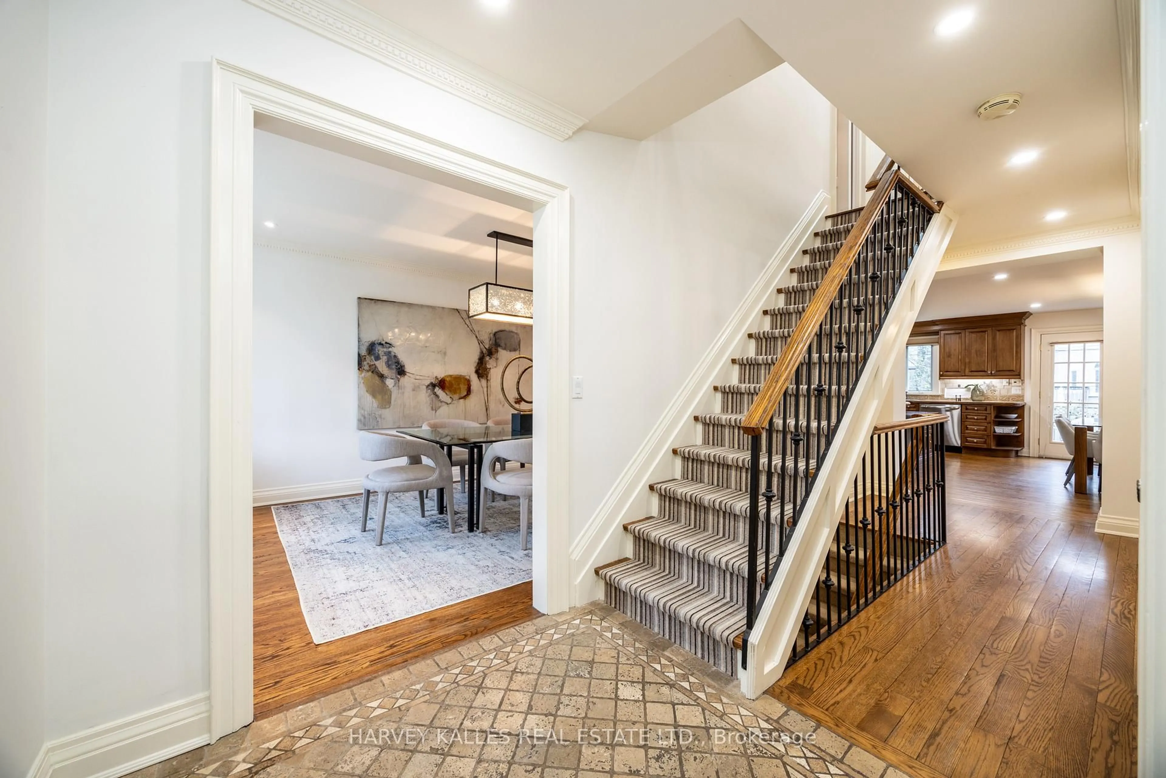 Indoor entryway for 537 Deloraine Ave, Toronto Ontario M5M 2C2