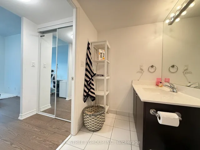 Additional property image - 22 Wellesley St Unit 1608