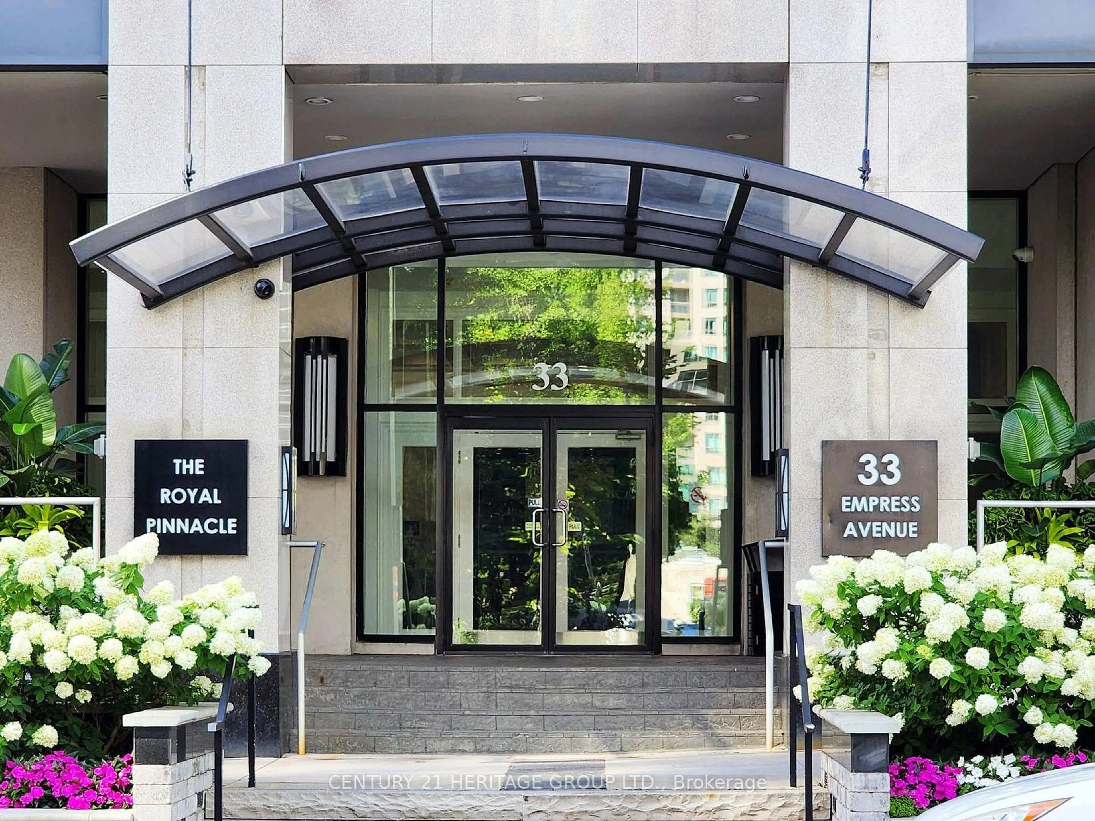 Indoor foyer for 33 Empress Ave #1510, Toronto Ontario M2N 6Y7