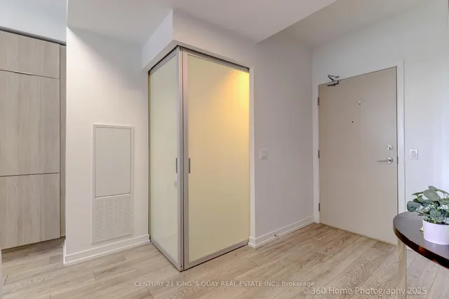 Additional property image - 2020 Bathurst St Unit 601