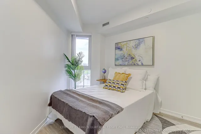 Additional property image - 2020 Bathurst St Unit 601