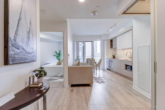Additional property image - 2020 Bathurst St Unit 601