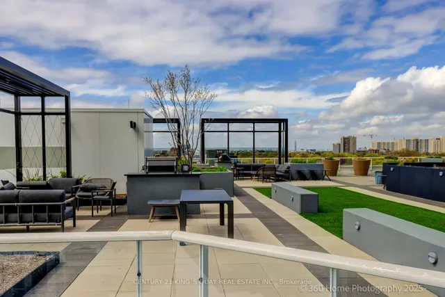 Additional property image - 2020 Bathurst St Unit 601