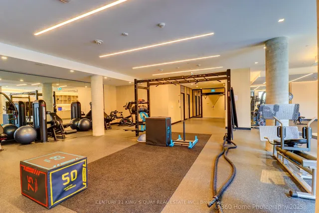 Additional property image - 2020 Bathurst St Unit 601