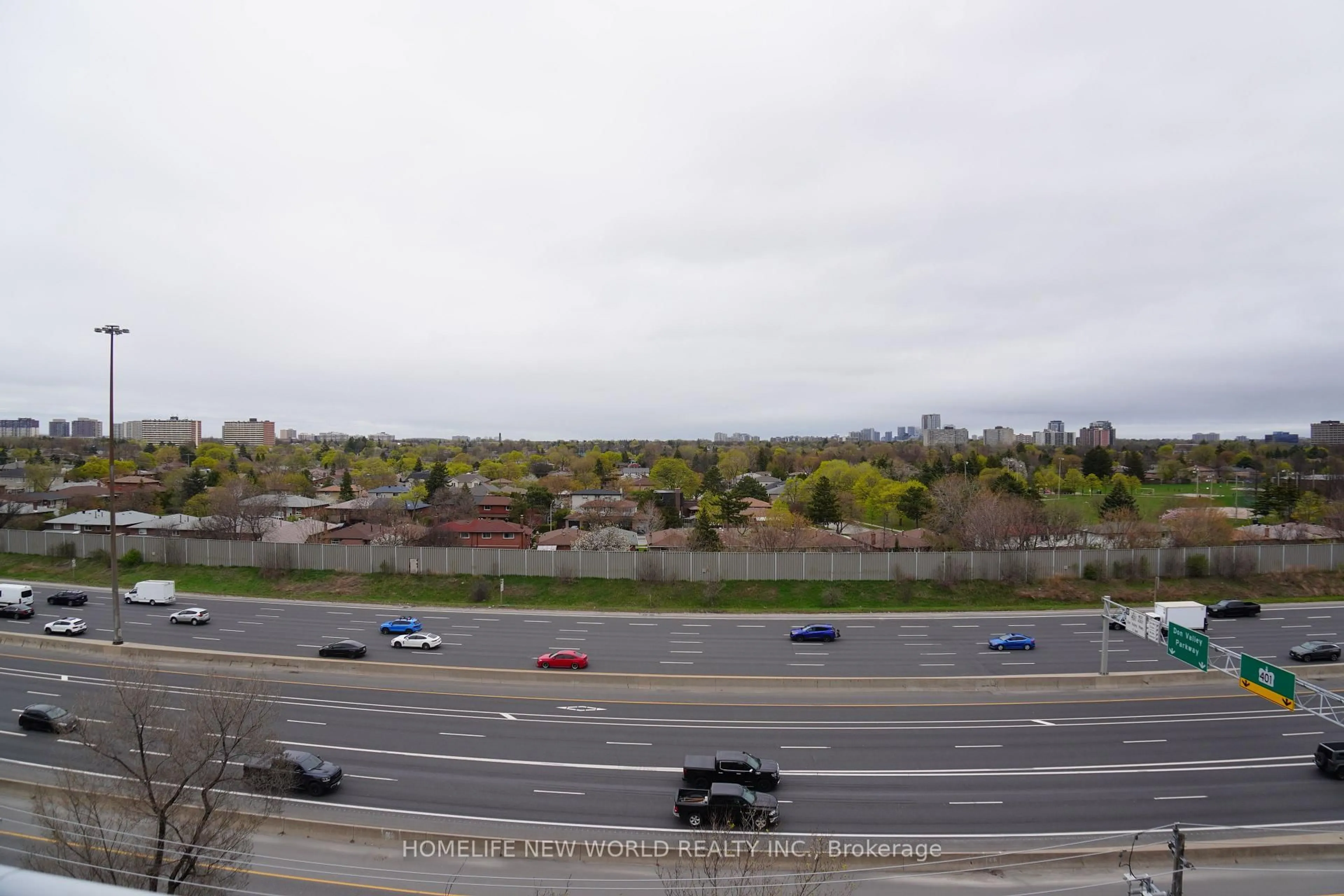 Blurry image for 188 Fairview Mall Dr #818, Toronto Ontario M2J 4T1