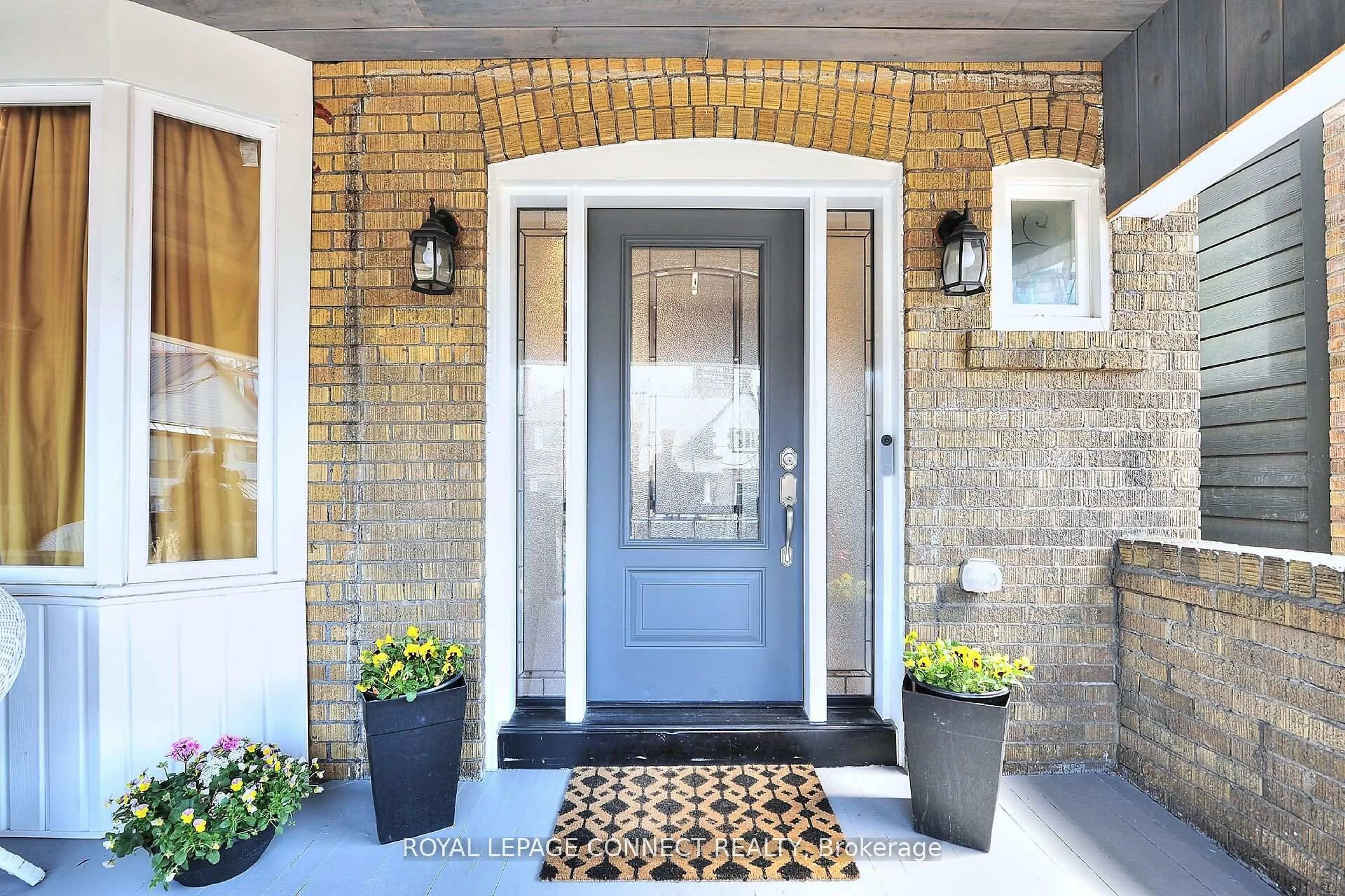 Indoor entryway for 217 Winona Dr, Toronto Ontario M6C 3S4