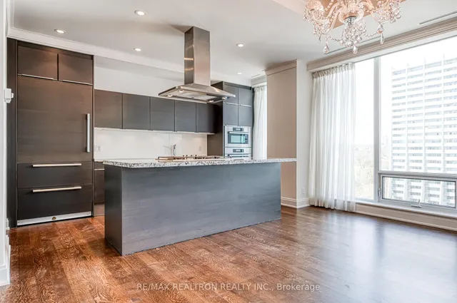 Additional property image - 206 Bloor St Unit 801