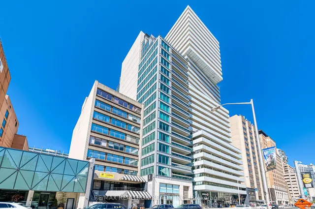 Additional property image - 206 Bloor St Unit 801