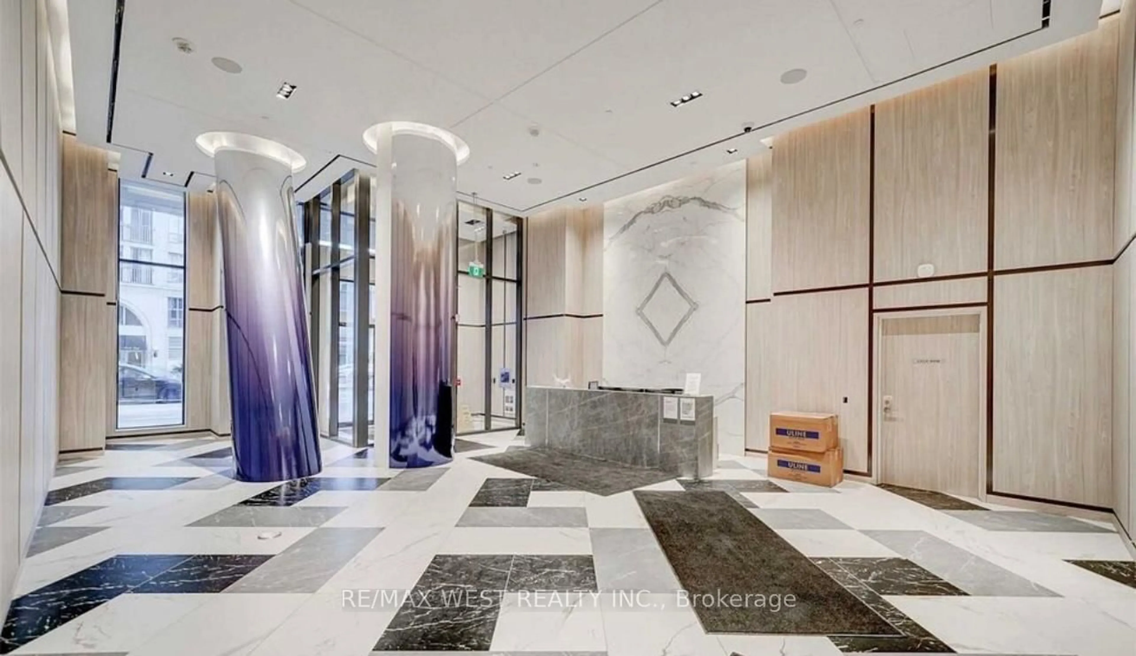 Lobby for 395 Bloor St #5507, Toronto Ontario M4W 1H7