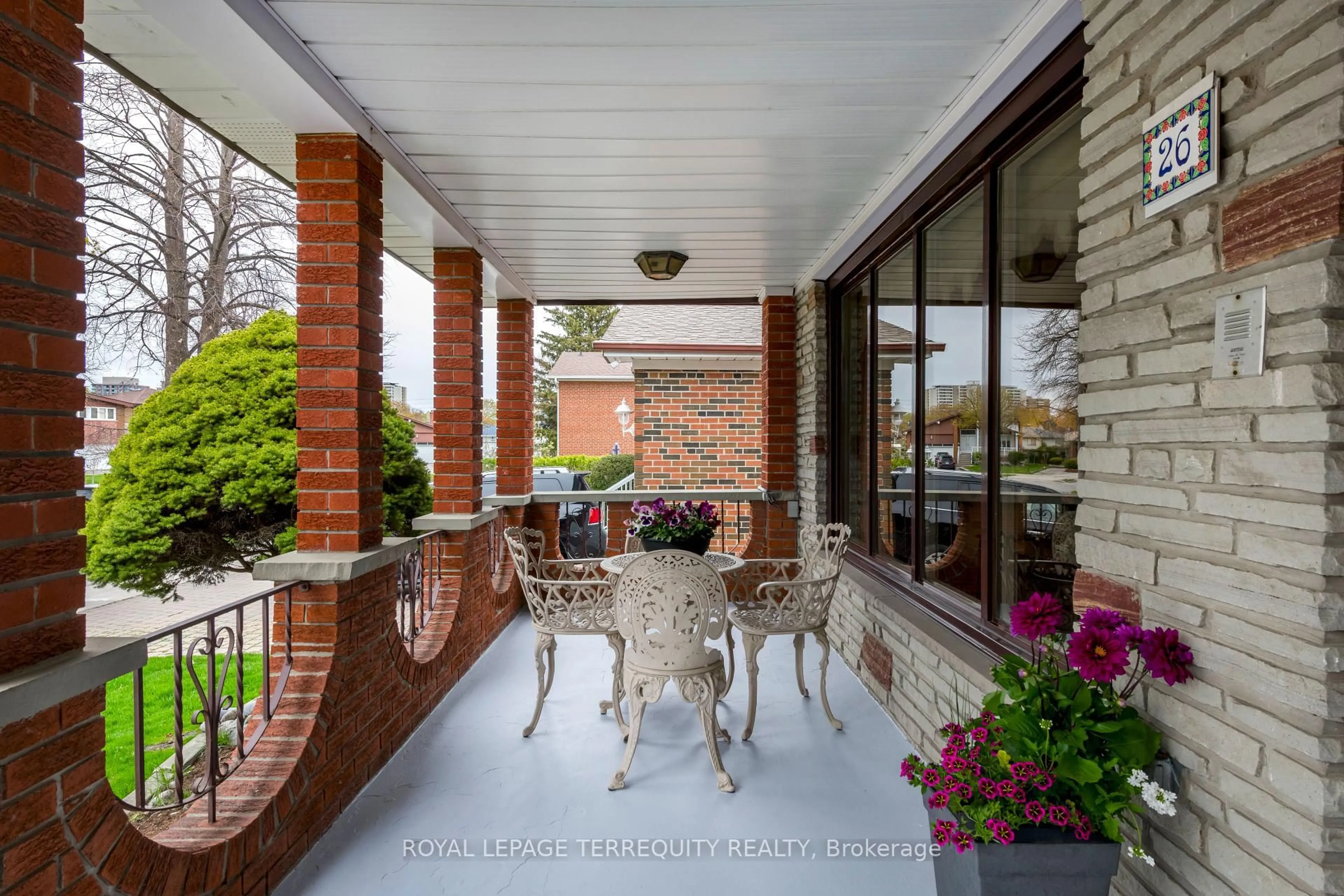 Patio, street for 26 Taverly Rd, Toronto Ontario M2J 4E5