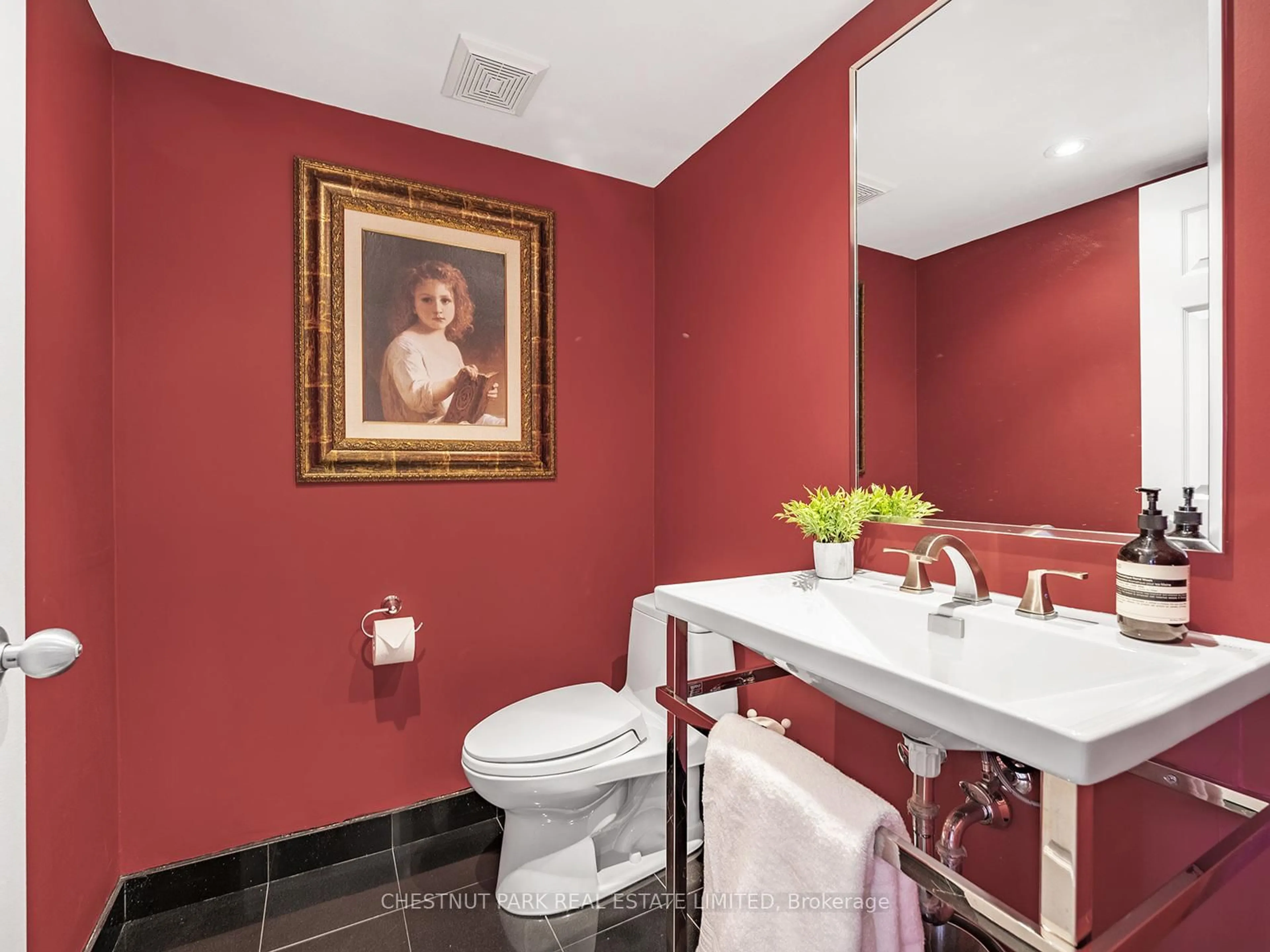 Standard bathroom, ceramic/tile floor for 360 Bloor St #PH1, Toronto Ontario M4M 3M3