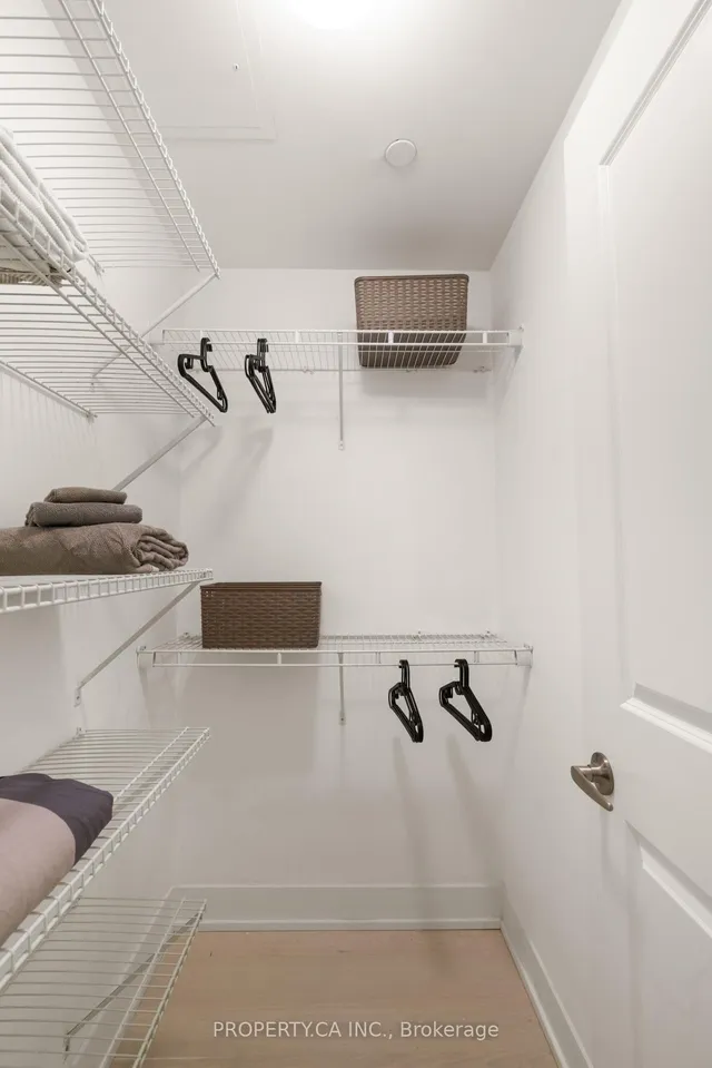 Additional property image - 68 Merton St Unit 404