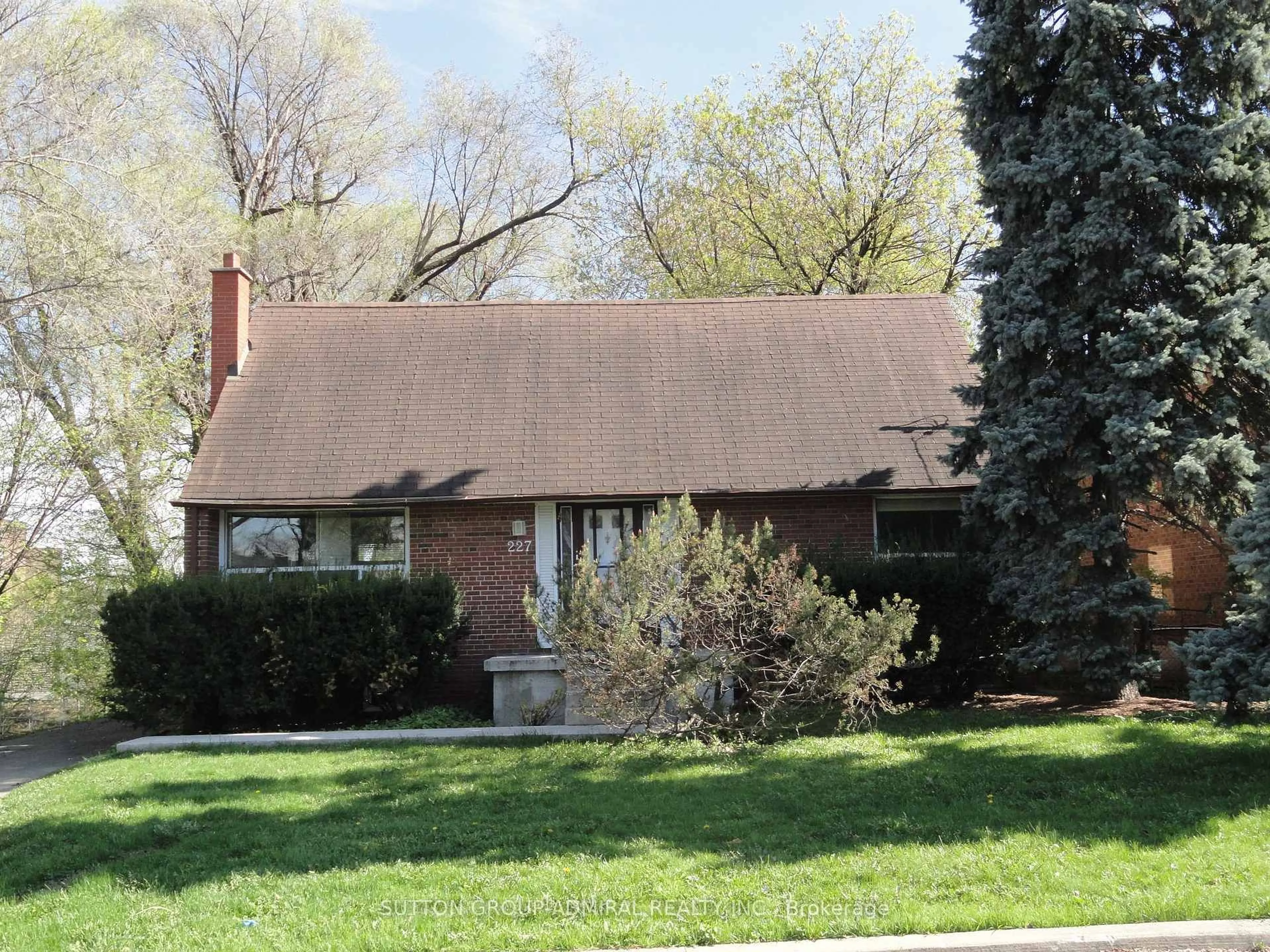 Home with brick exterior material, street for 227 Glendora Ave, Toronto Ontario M2N 2W6