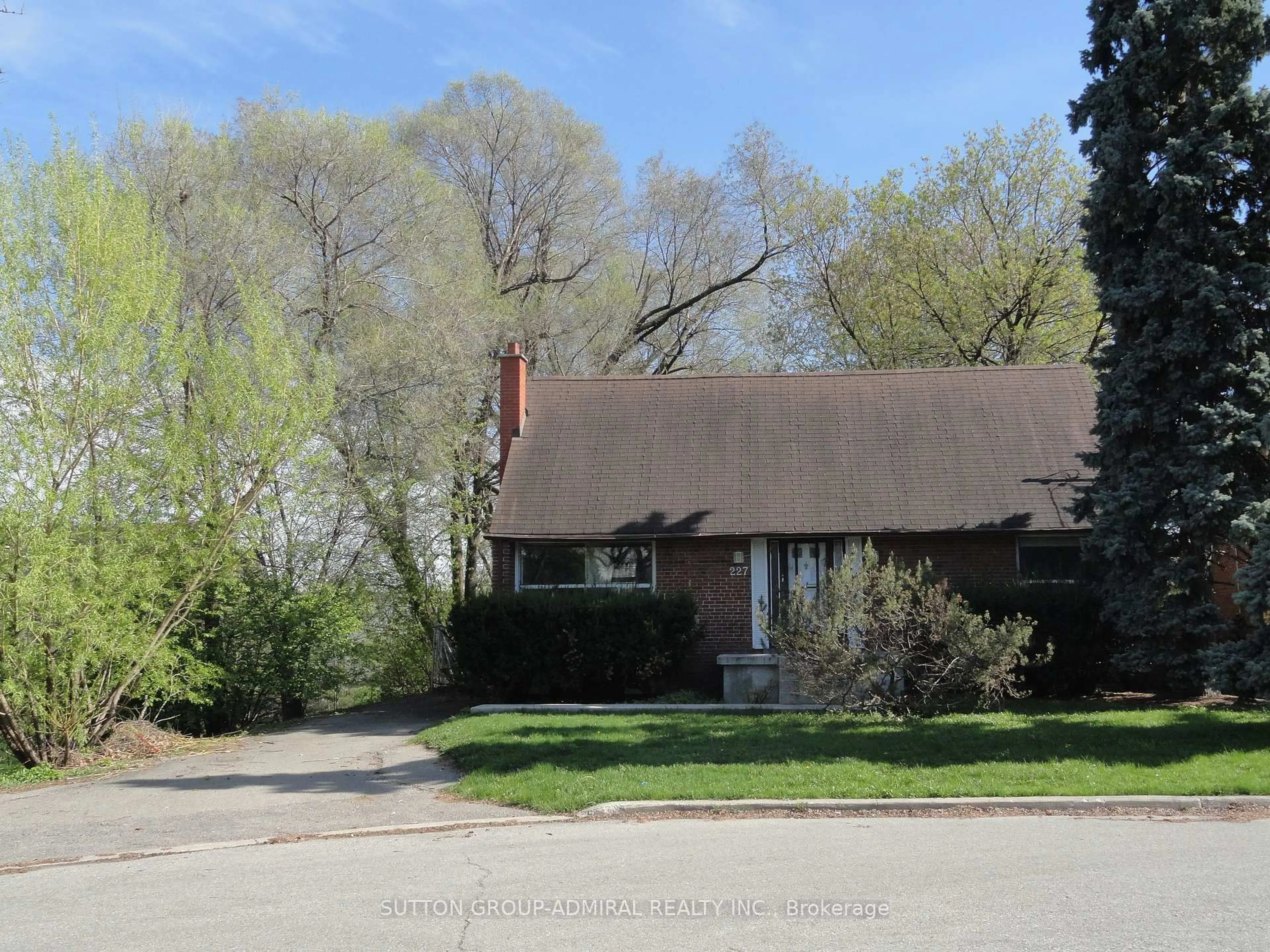 Unknown for 227 Glendora Ave, Toronto Ontario M2N 2W6