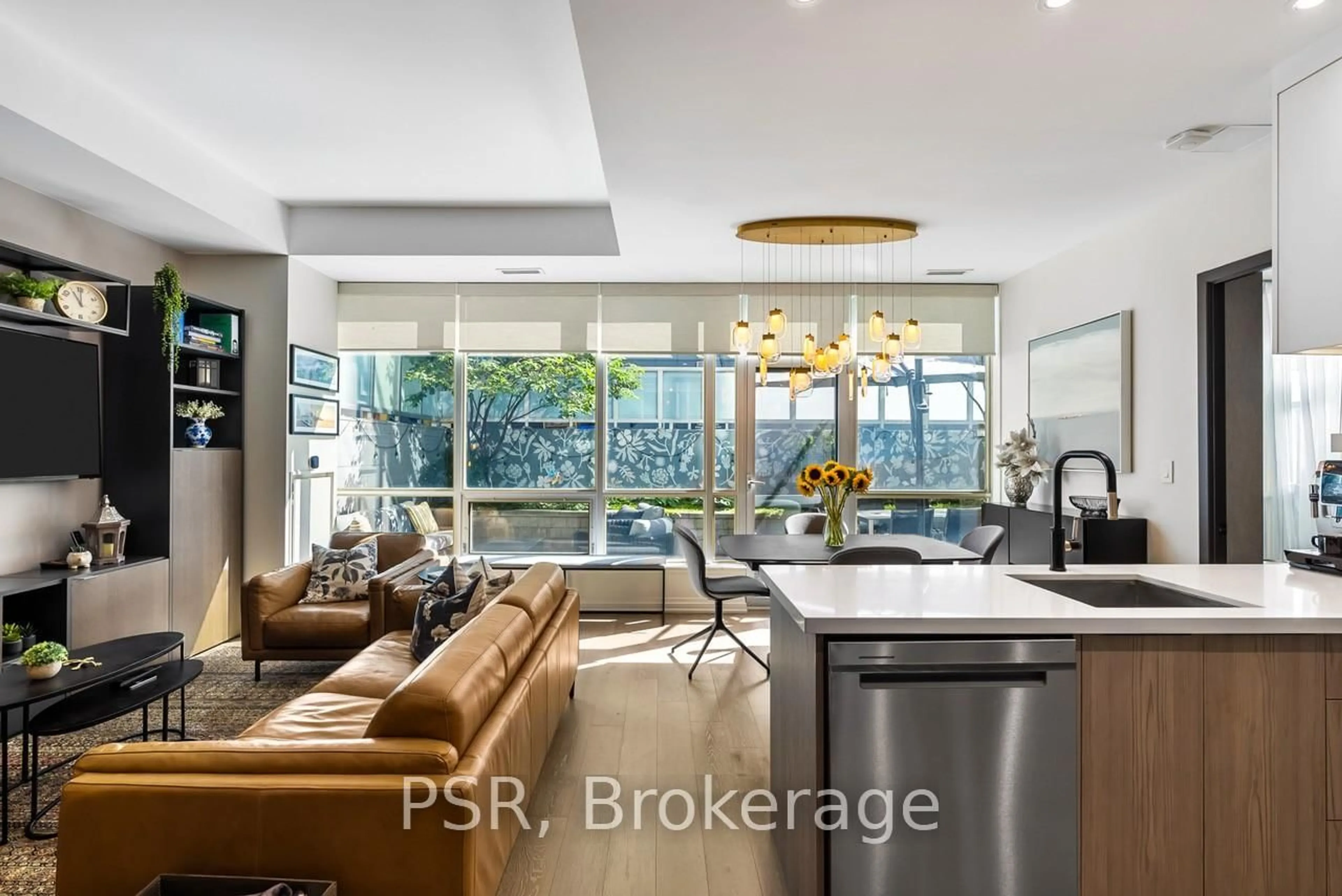 Open concept kitchen, unknown for 350 Wellington St #G19, Toronto Ontario M5V 3W9