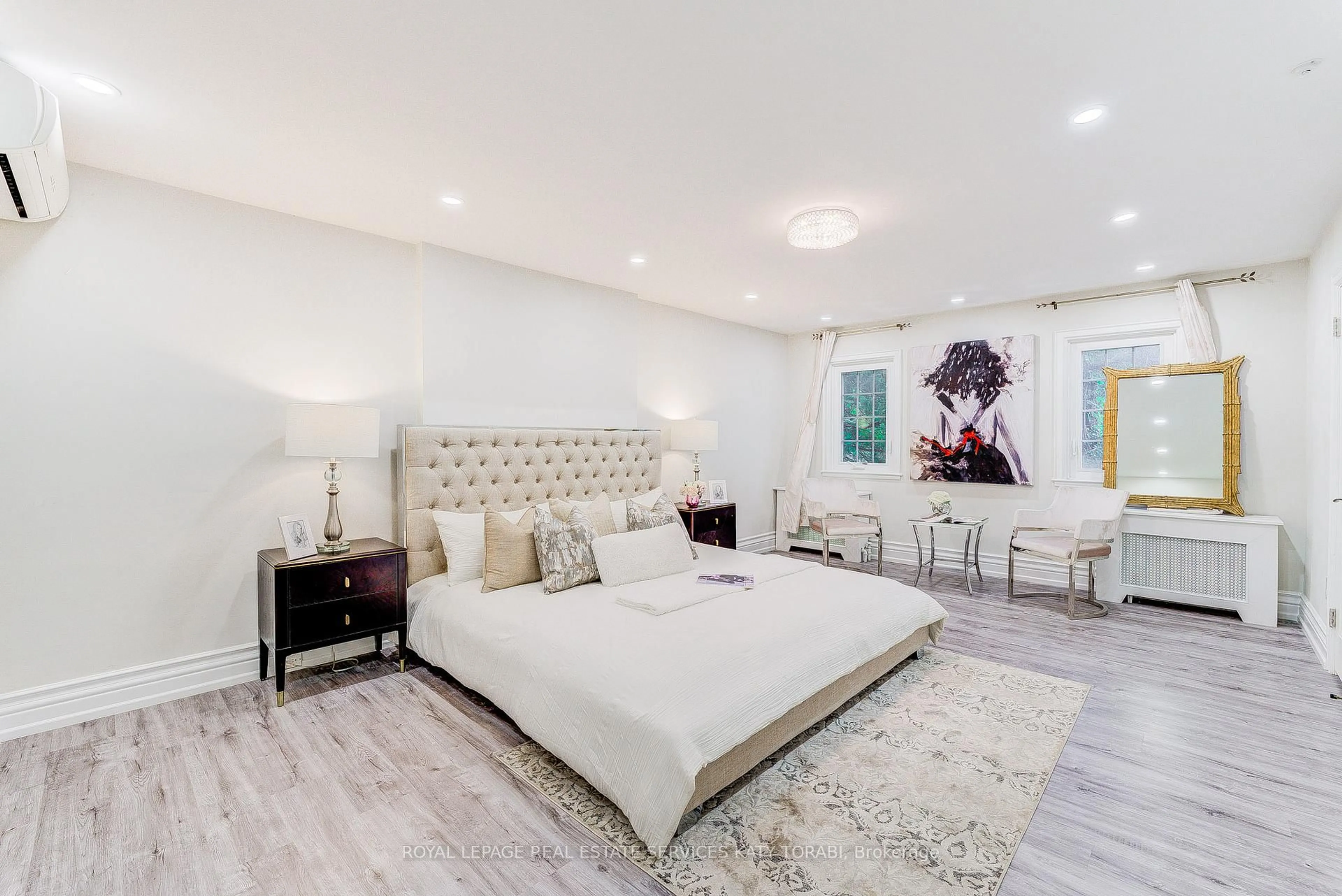 A pic of a room for 603 Spadina Rd, Toronto Ontario M5P 2X1