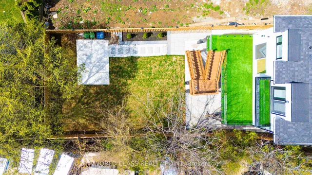 Additional property image - 517 Glencairn Ave