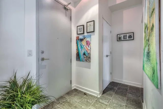 Additional property image - 60 Bathurst St Unit 909
