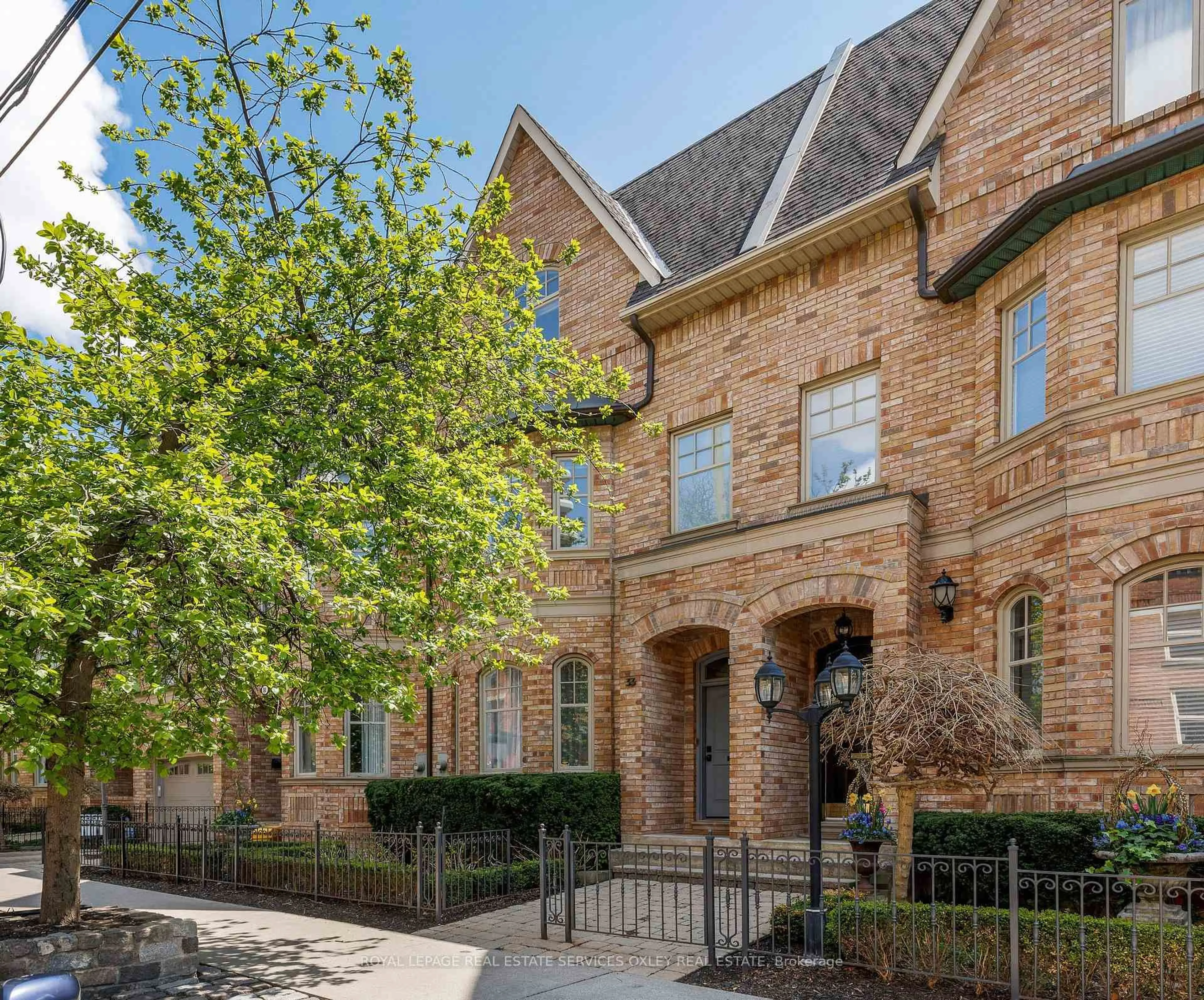 Home with brick exterior material, street for 33 Webster Ave, Toronto Ontario M5R 1N6