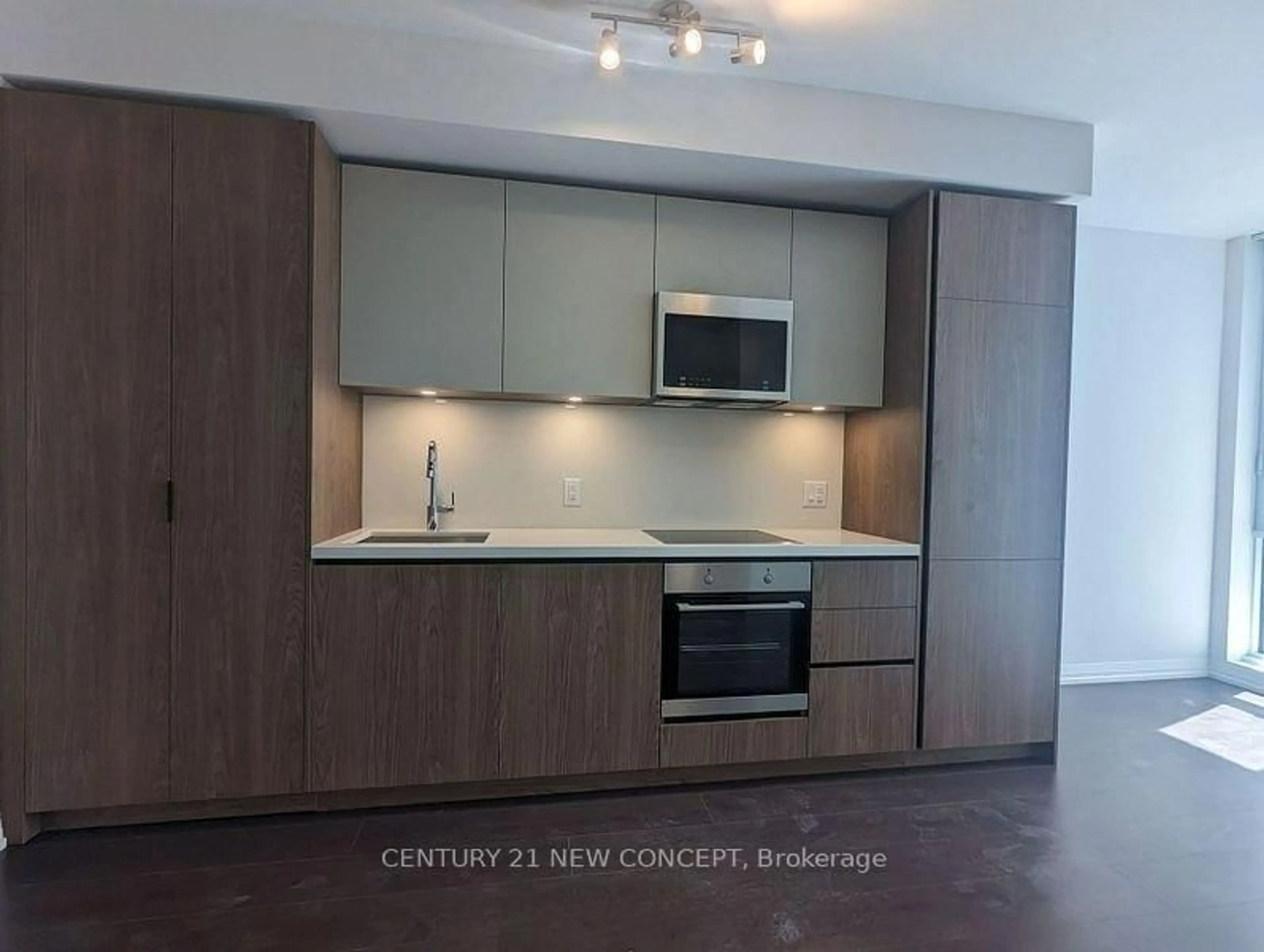 Standard kitchen, unknown for 8 Widmer St #1101, Toronto Ontario M5V 0W6